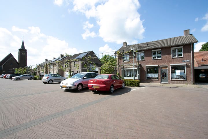 Foto 4 van Sint Cornelisplein 2