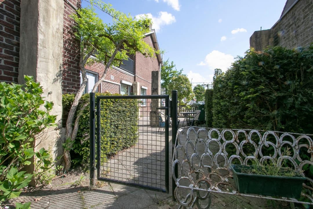 Foto 8 van Sint Cornelisplein 2