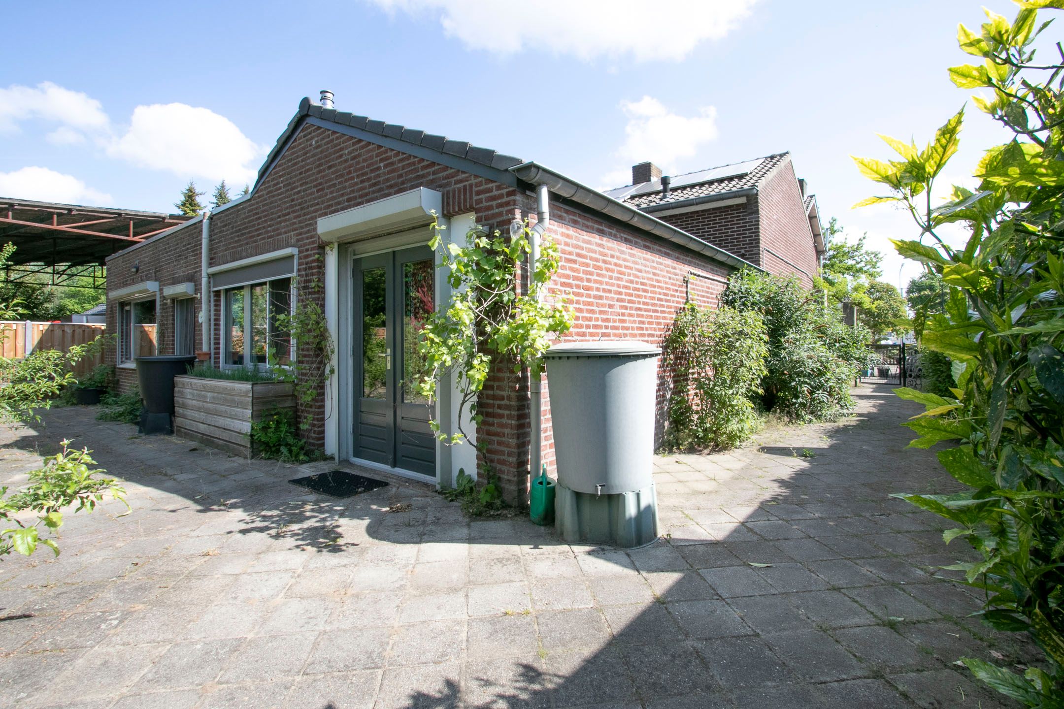 Foto 9 van Sint Cornelisplein 2