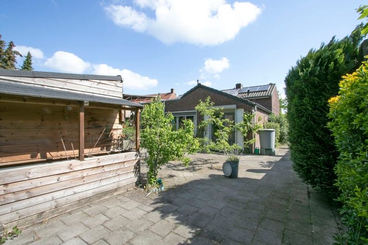 Foto 51 van Sint Cornelisplein 2