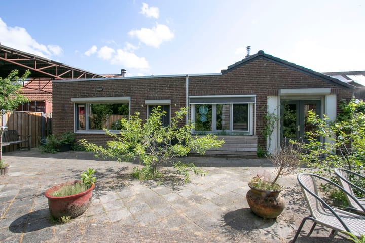 Foto 54 van Sint Cornelisplein 2