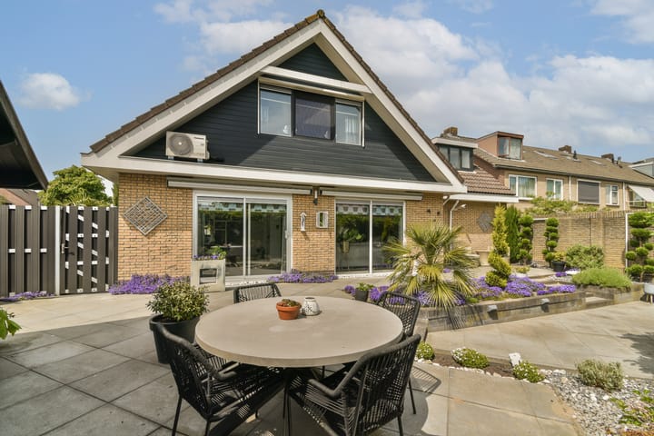 Foto 43 van Dillenburgstraat 1-A