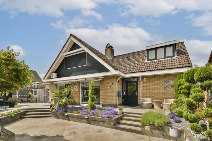 Foto 44 van Dillenburgstraat 1-A