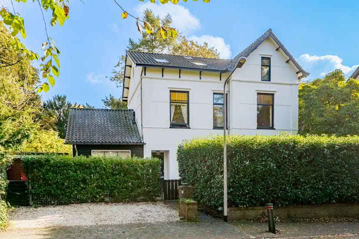 Photo 2 of Paulus van Loolaan 8