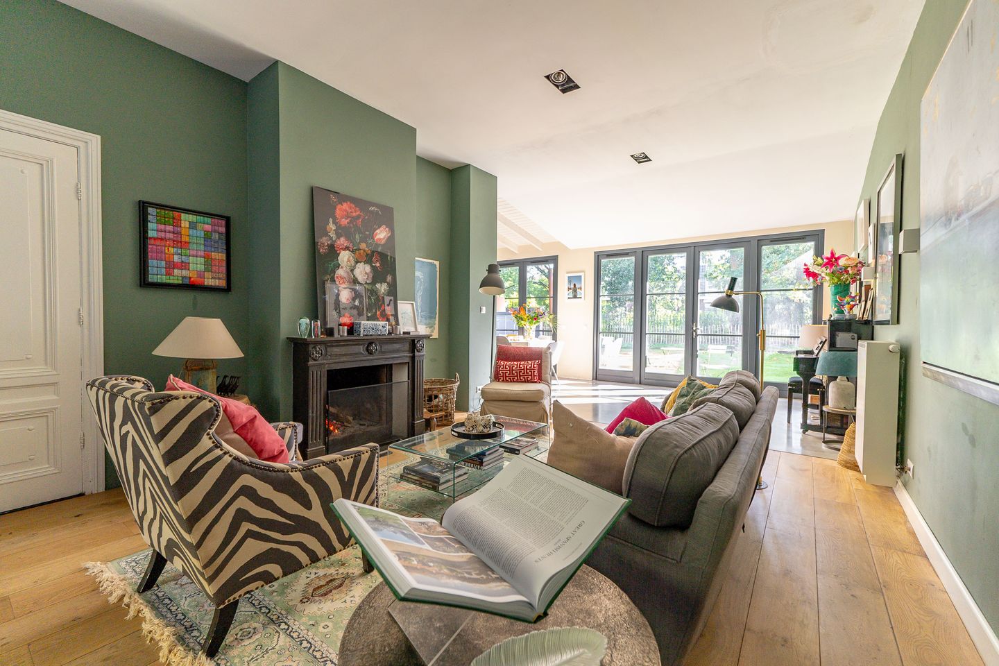 Foto 10 van Paulus van Loolaan 8