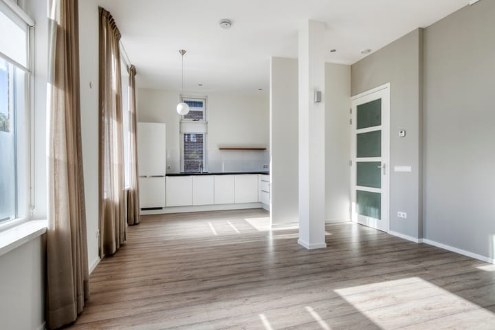 Foto 9 van Demmerik 68-C