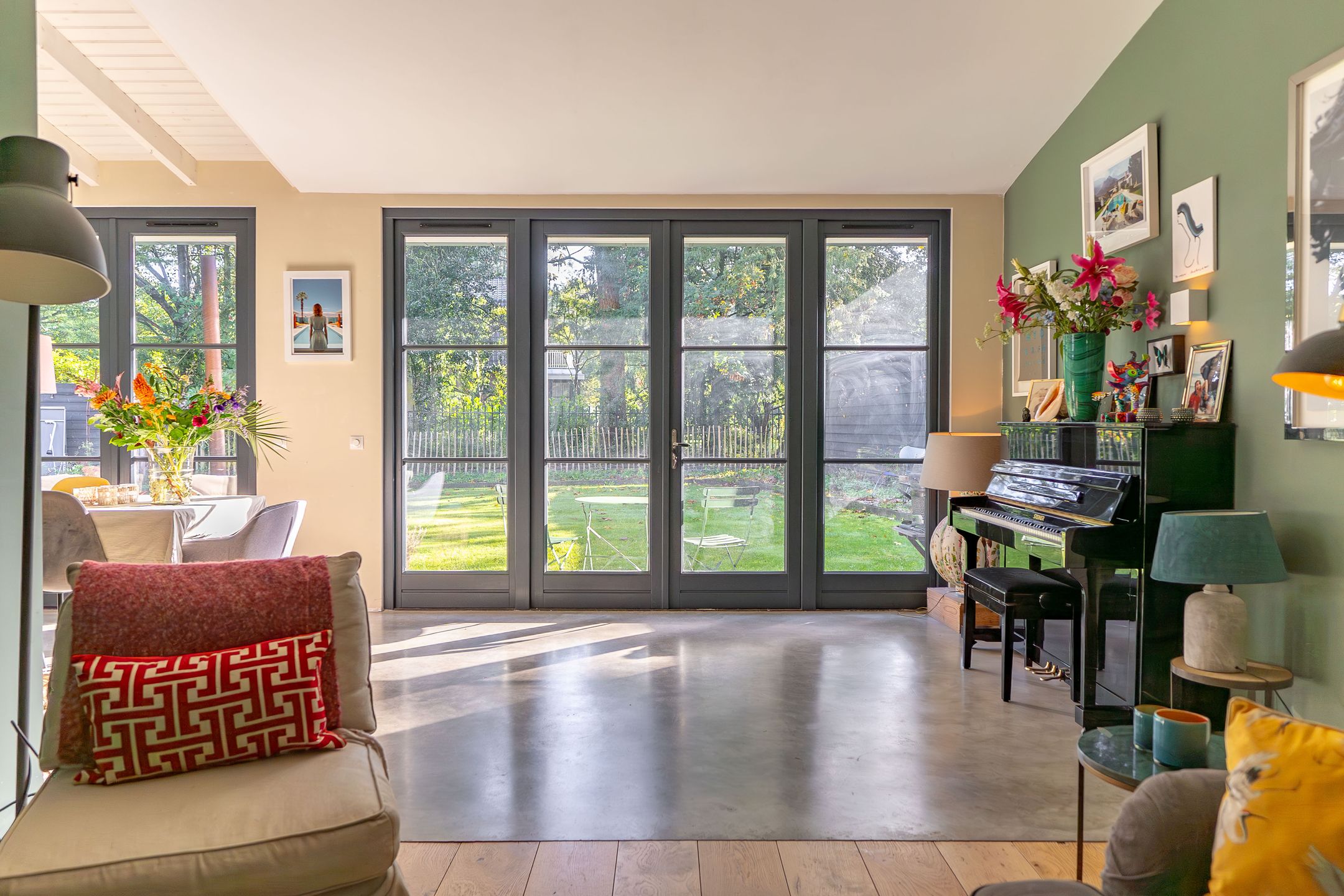 Foto 12 van Paulus van Loolaan 8