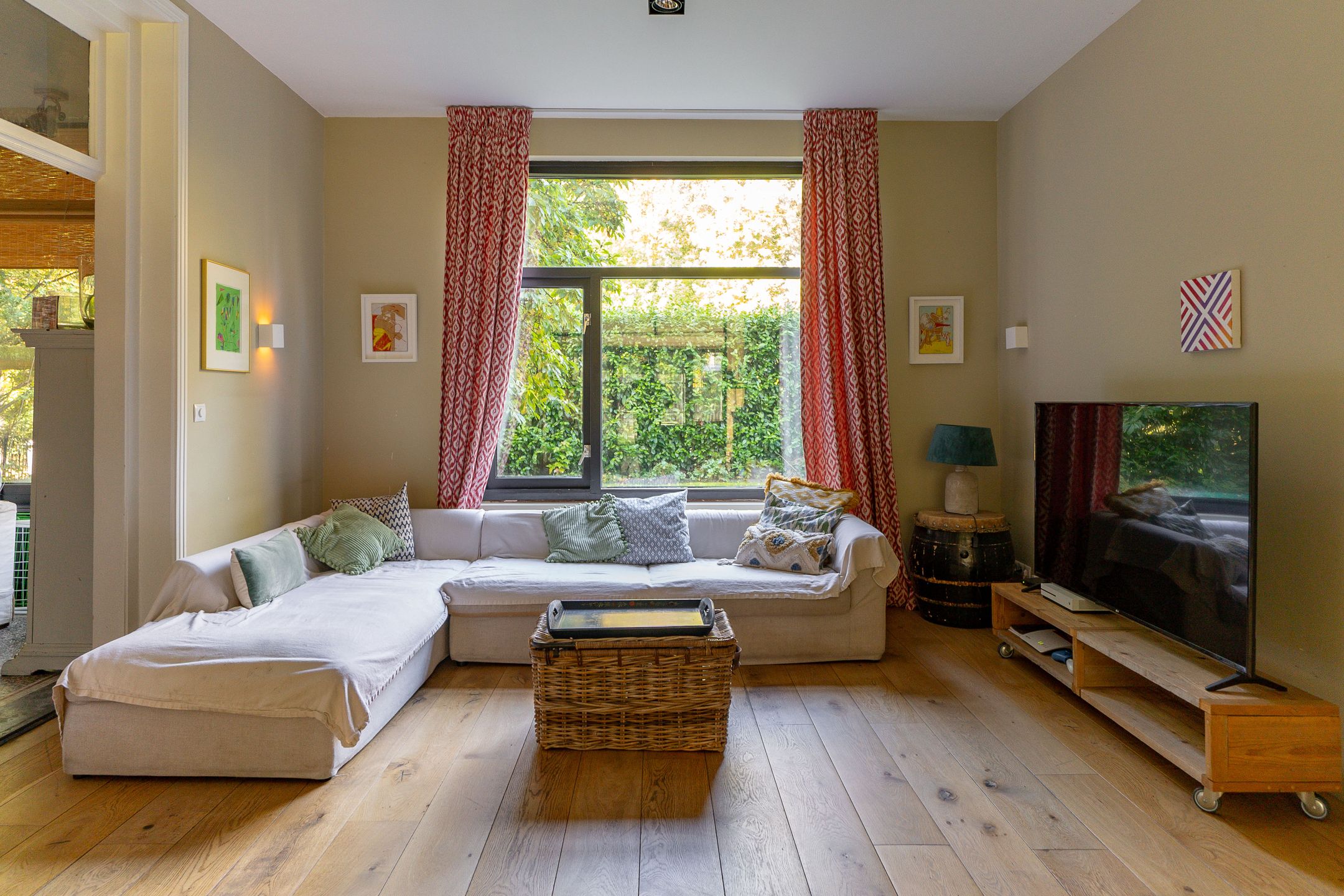 Foto 15 van Paulus van Loolaan 8