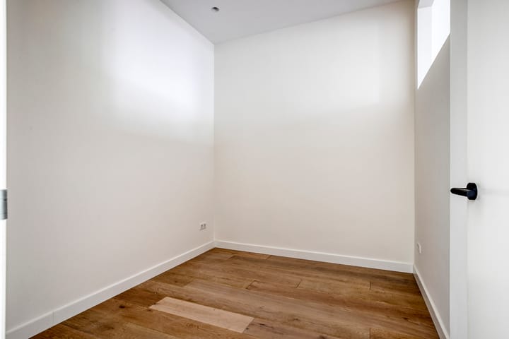 Foto 6 van Demmerik 68-A