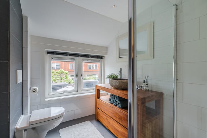 Foto 30 van Westravenstraat 6