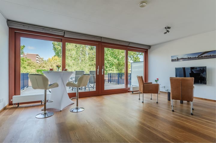 Foto 2 van Icarusweg 39