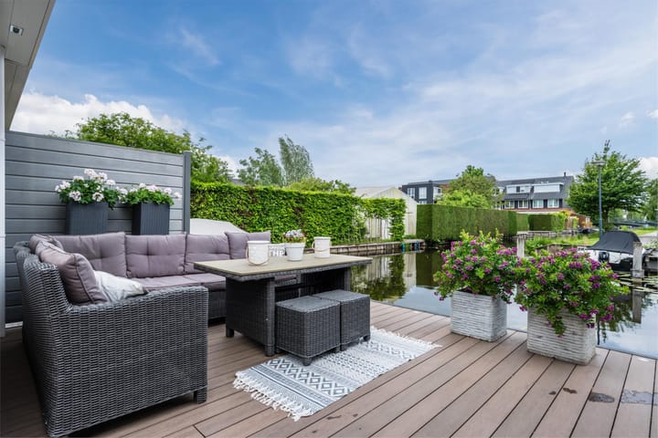 Photo 28 of Oosteinderweg 9