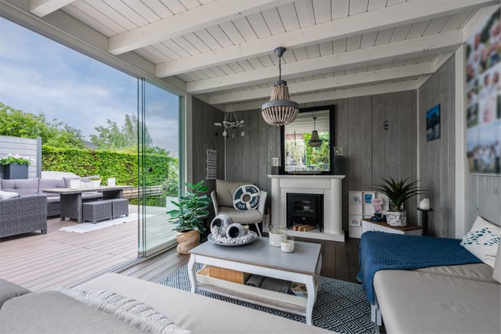 Photo 37 of Oosteinderweg 9