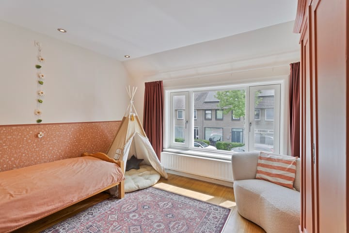 Photo 28 of Poeijersstraat 42