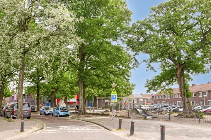 Photo 39 of Poeijersstraat 42