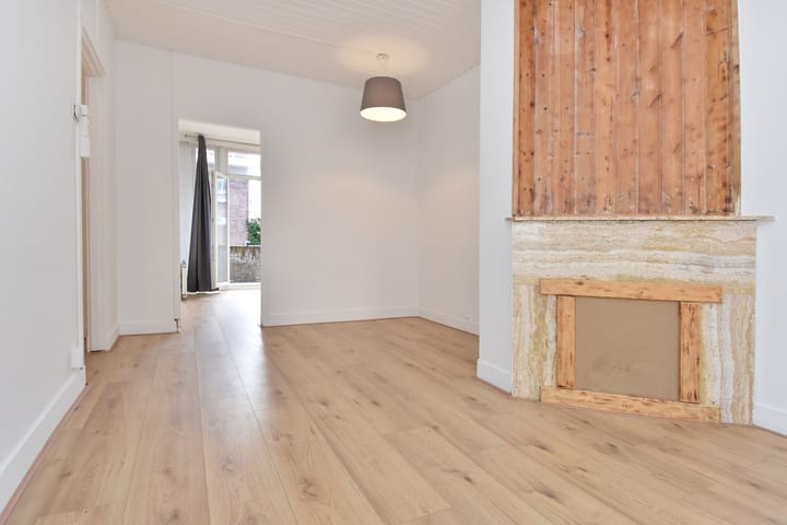 Foto 7 van Dautzenbergstraat 82