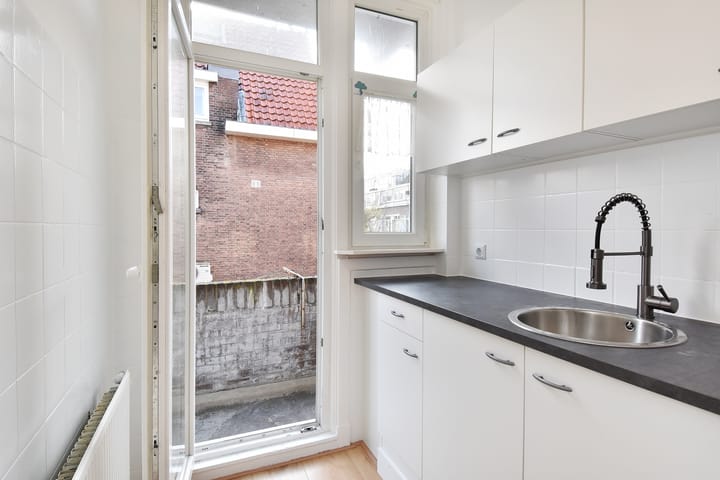 Foto 12 van Dautzenbergstraat 82