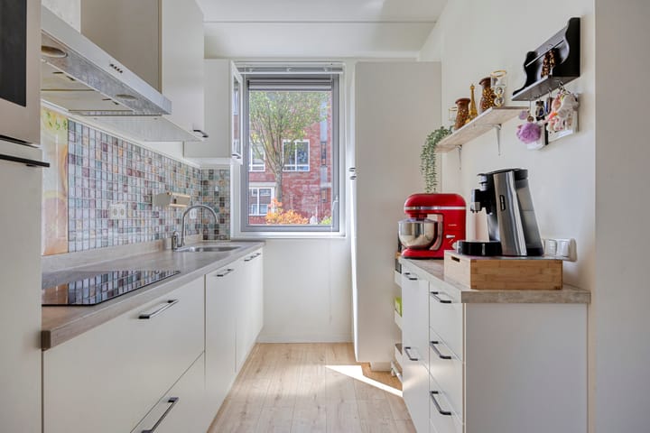 Photo 11 of Wicher Nijkampstraat 188