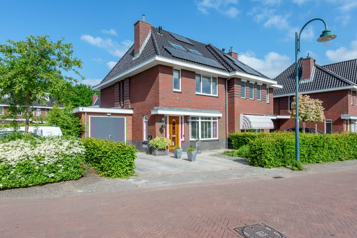 Foto 1 van Vierkante Bosje 2