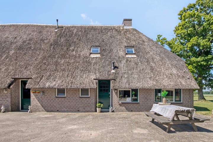 Photo 40 of Oosteinde 30