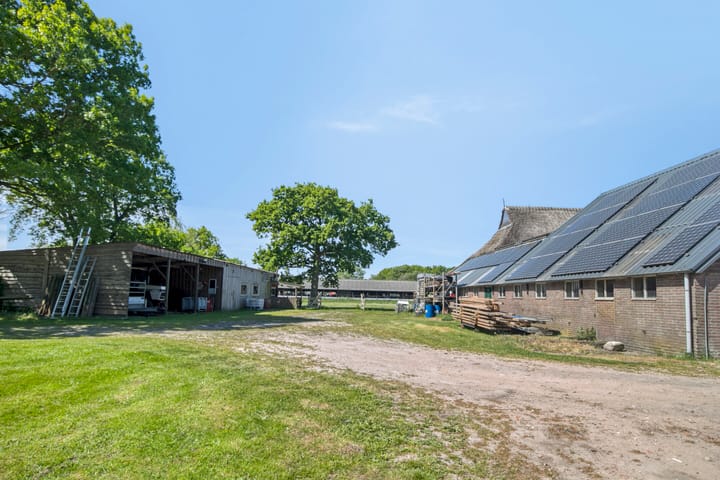 Photo 43 of Oosteinde 30