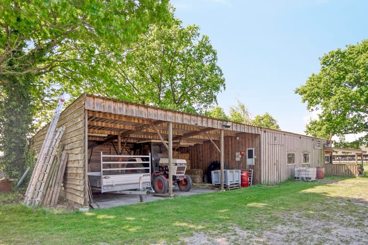 Photo 47 of Oosteinde 30