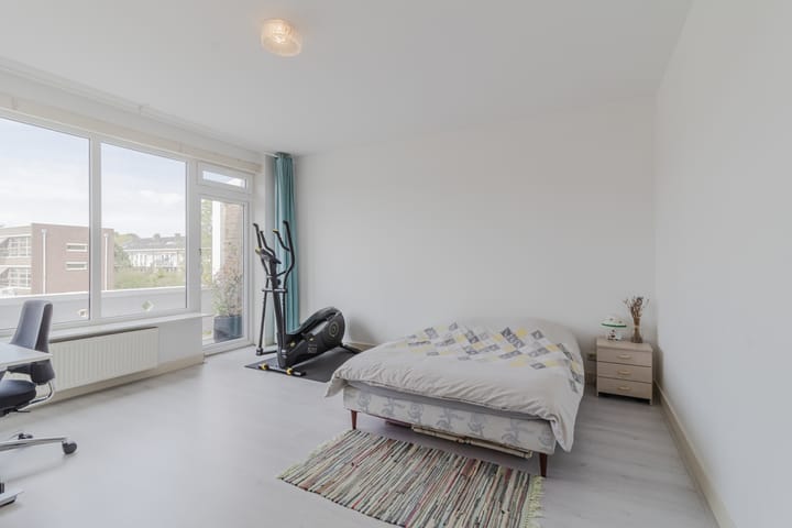 Foto 5 van Theresiastraat 140