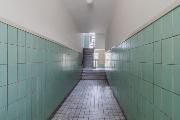 Foto 10 van Theresiastraat 140