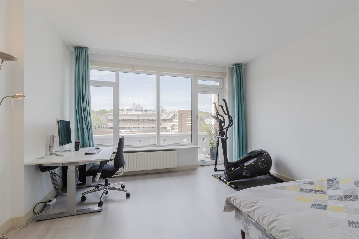 Foto 19 van Theresiastraat 140