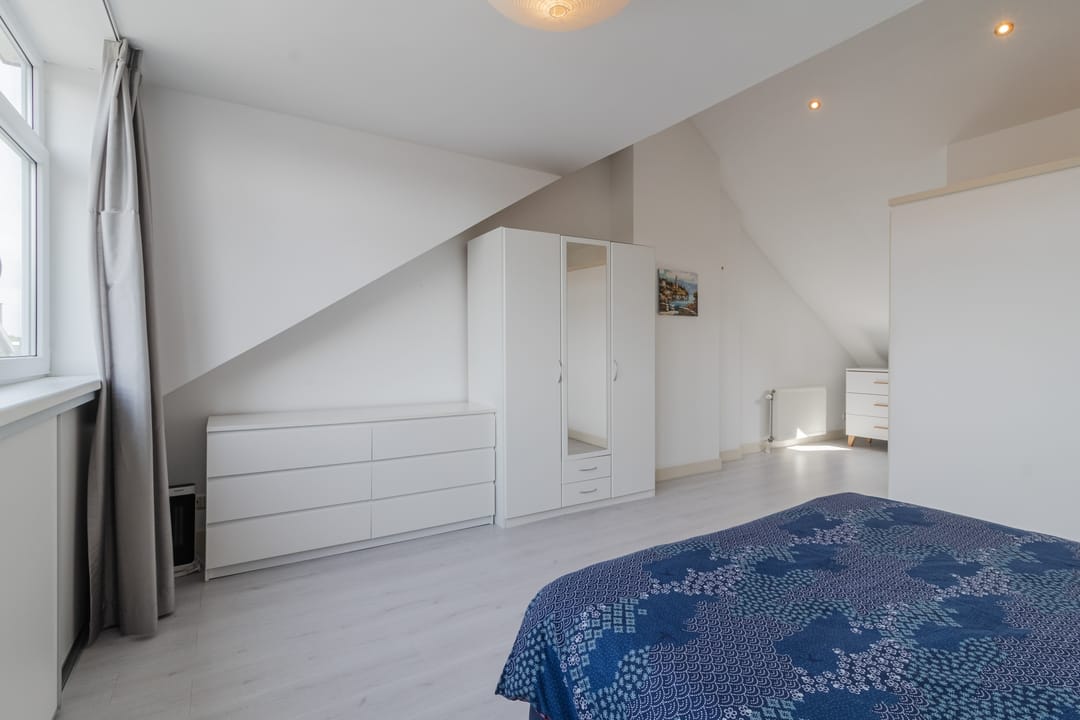 Foto 28 van Theresiastraat 140