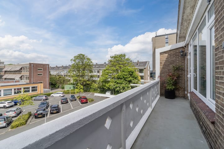 Foto 39 van Theresiastraat 140