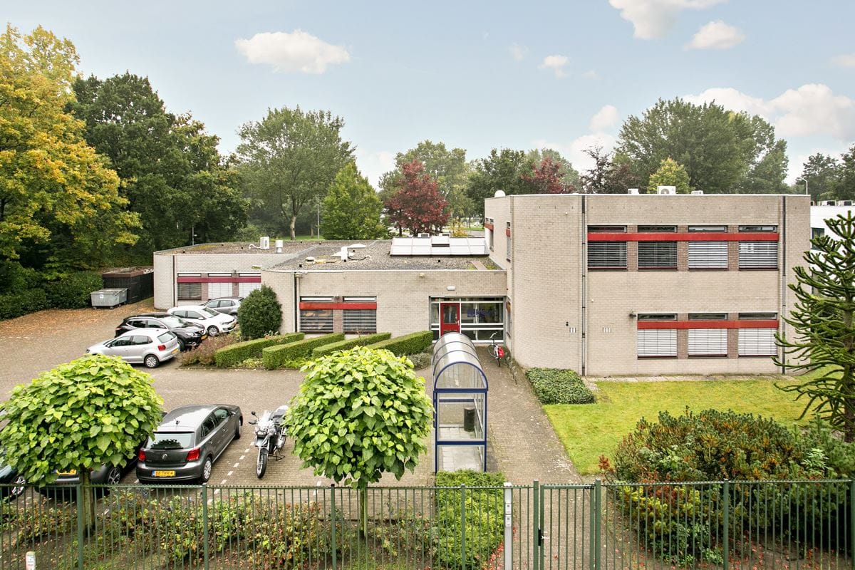 View photo 2 of Paardeweide 8