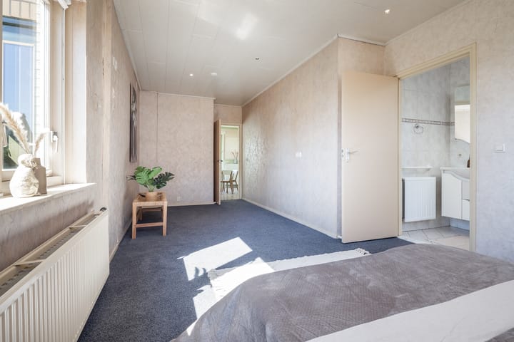 Foto 17 van Dr.Nuijensstraat 106