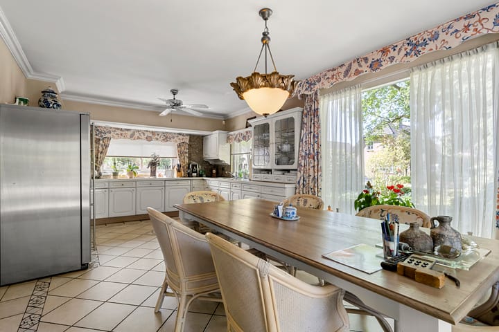 Photo 7 of Onderlangs 1