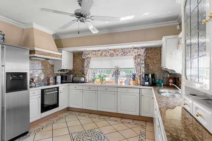 Photo 19 of Onderlangs 1