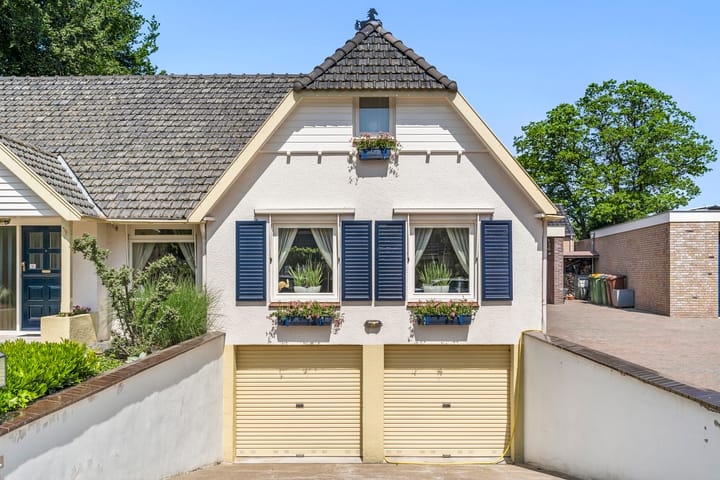 Photo 37 of Onderlangs 1