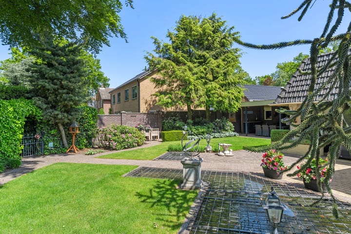 Photo 40 of Onderlangs 1