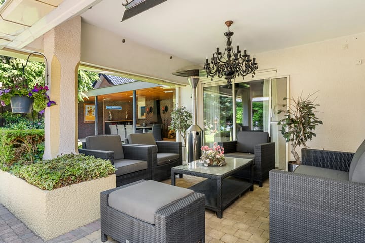 Photo 48 of Onderlangs 1