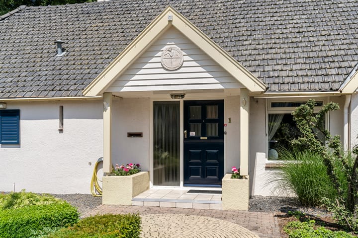 Photo 52 of Onderlangs 1