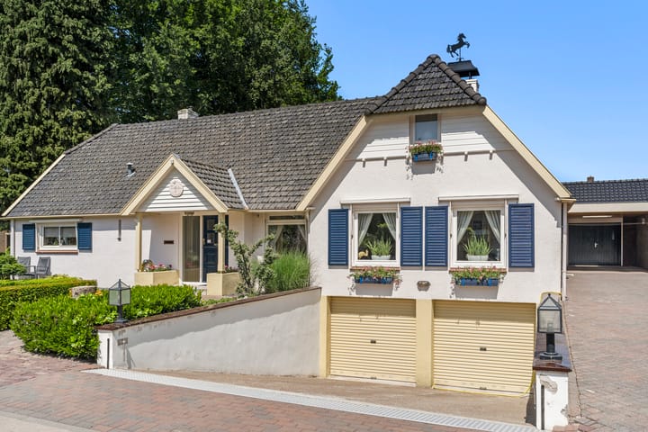 Photo 53 of Onderlangs 1