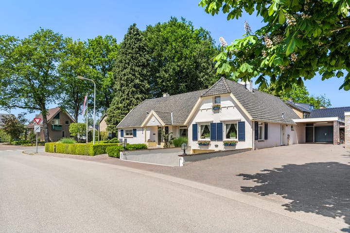 Photo 54 of Onderlangs 1