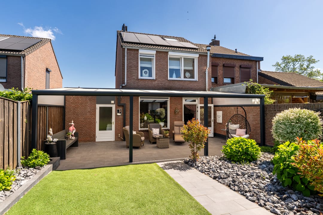 Foto 23 van Pastoor Vaessenstraat 1