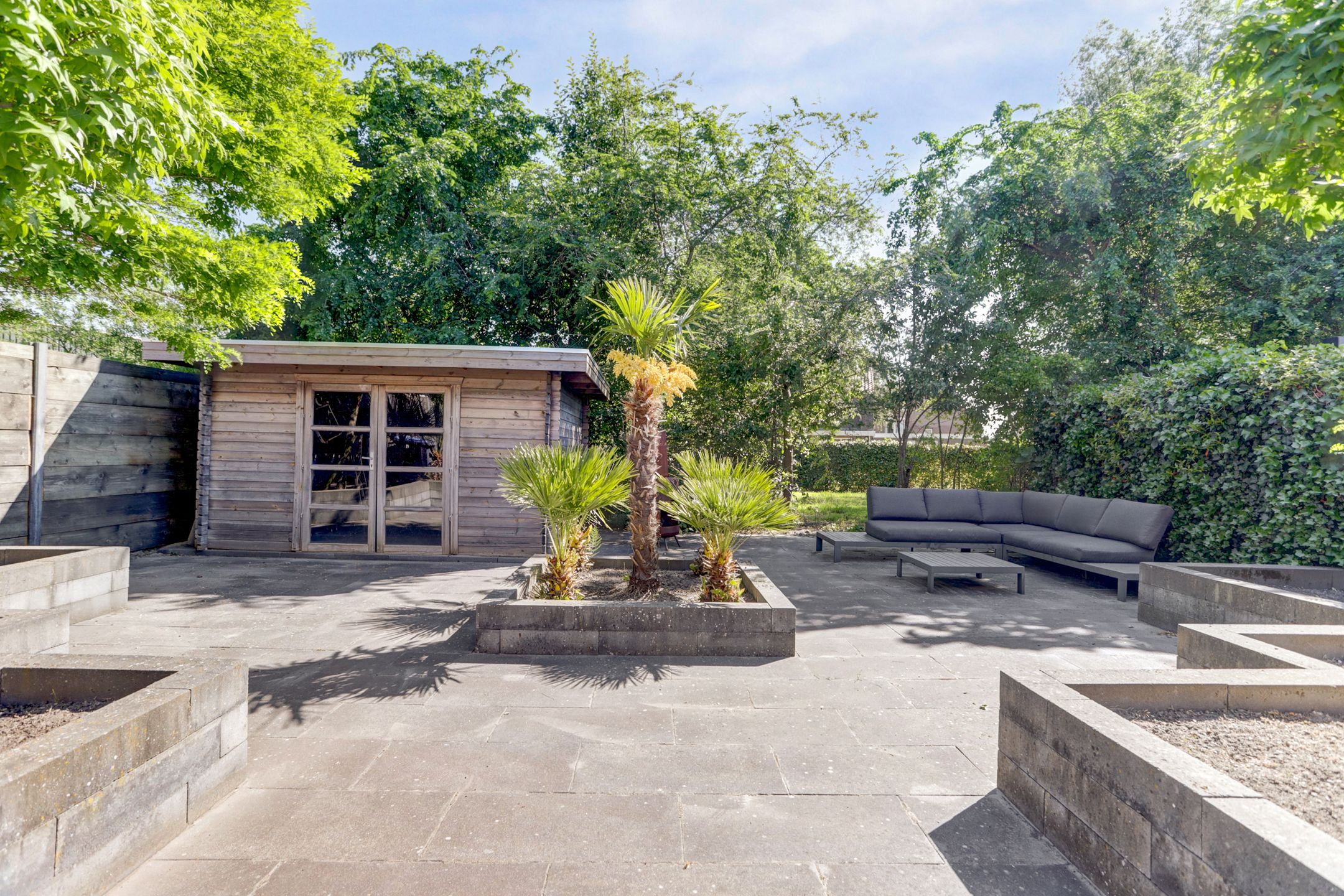 Photo 3 of Meestoof 19