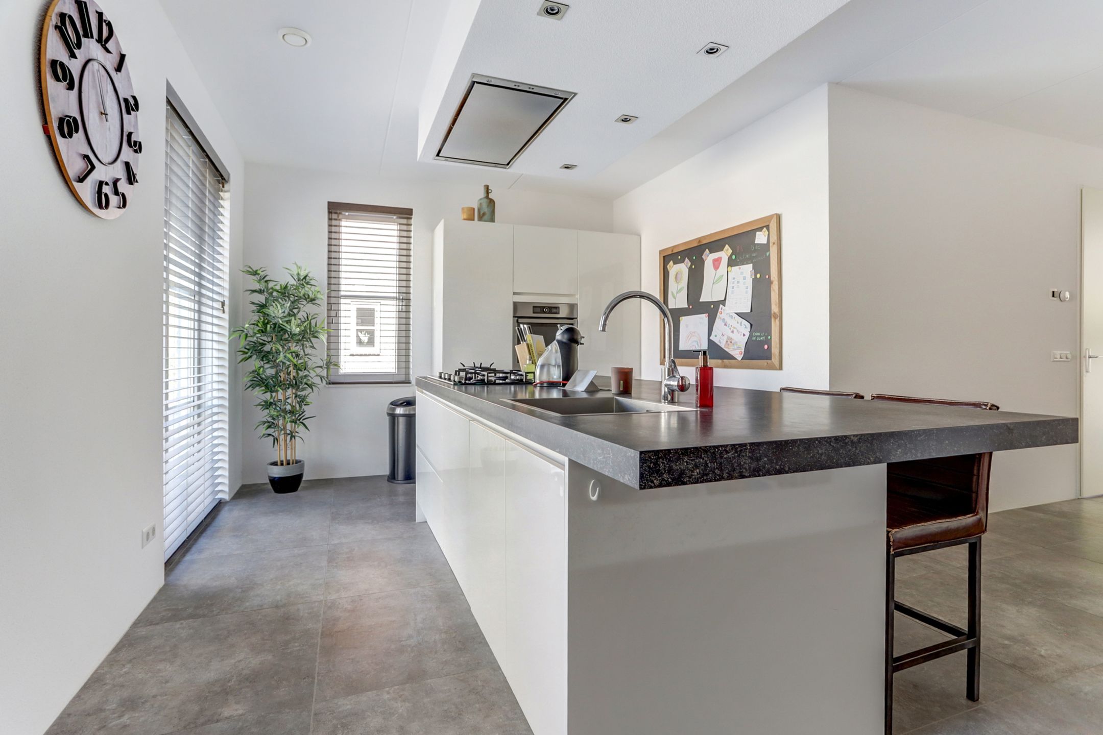 Photo 15 of Meestoof 19