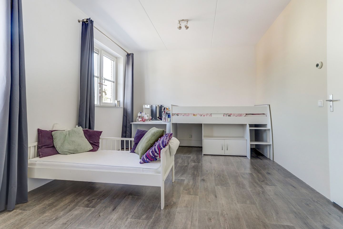 Photo 25 of Meestoof 19