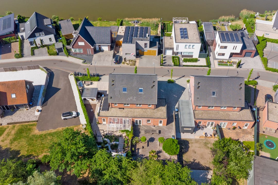 Photo 37 of Meestoof 19