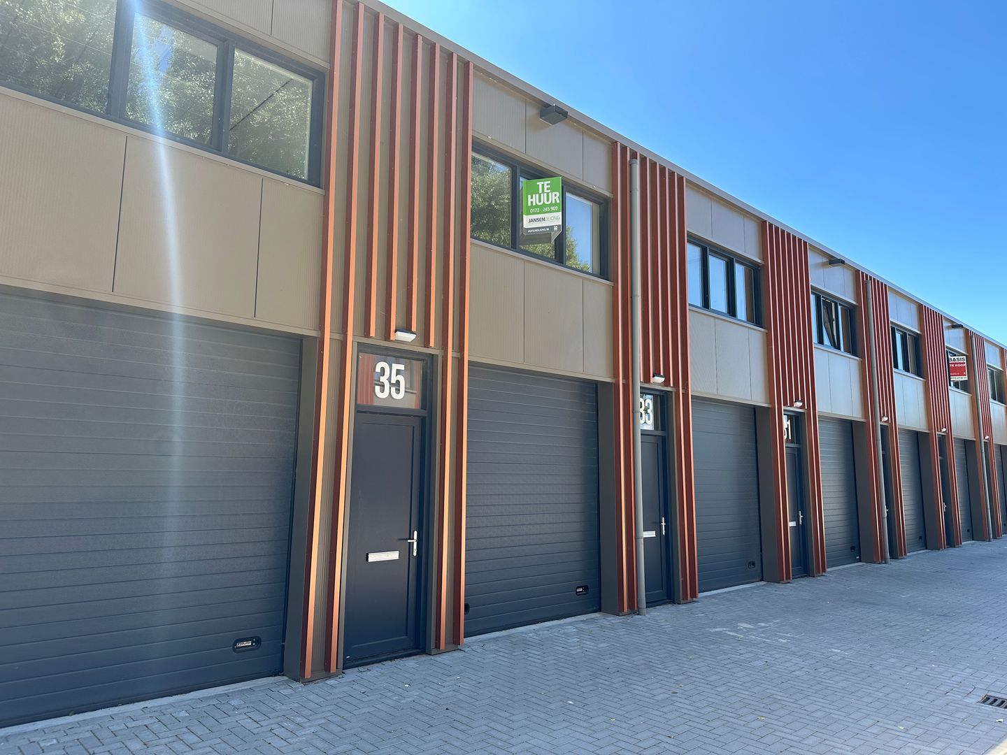 Bekijk foto 1 van Nikkelweg 35