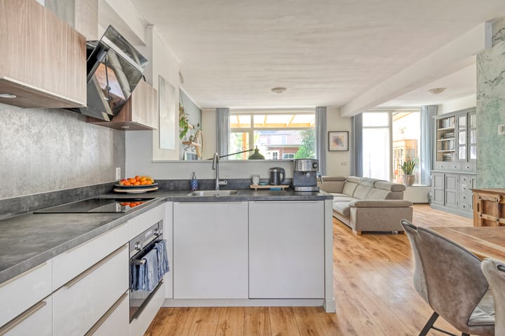 Foto 11 van Cederhoutstraat 22