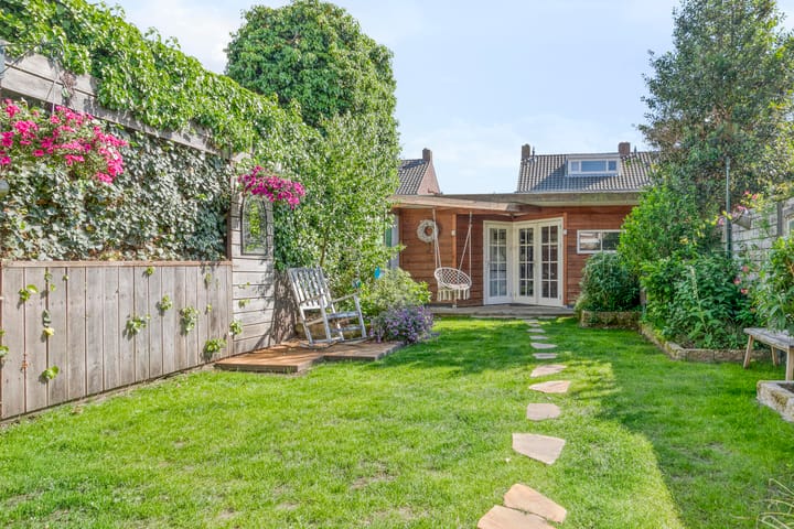 Foto 28 van Cederhoutstraat 22