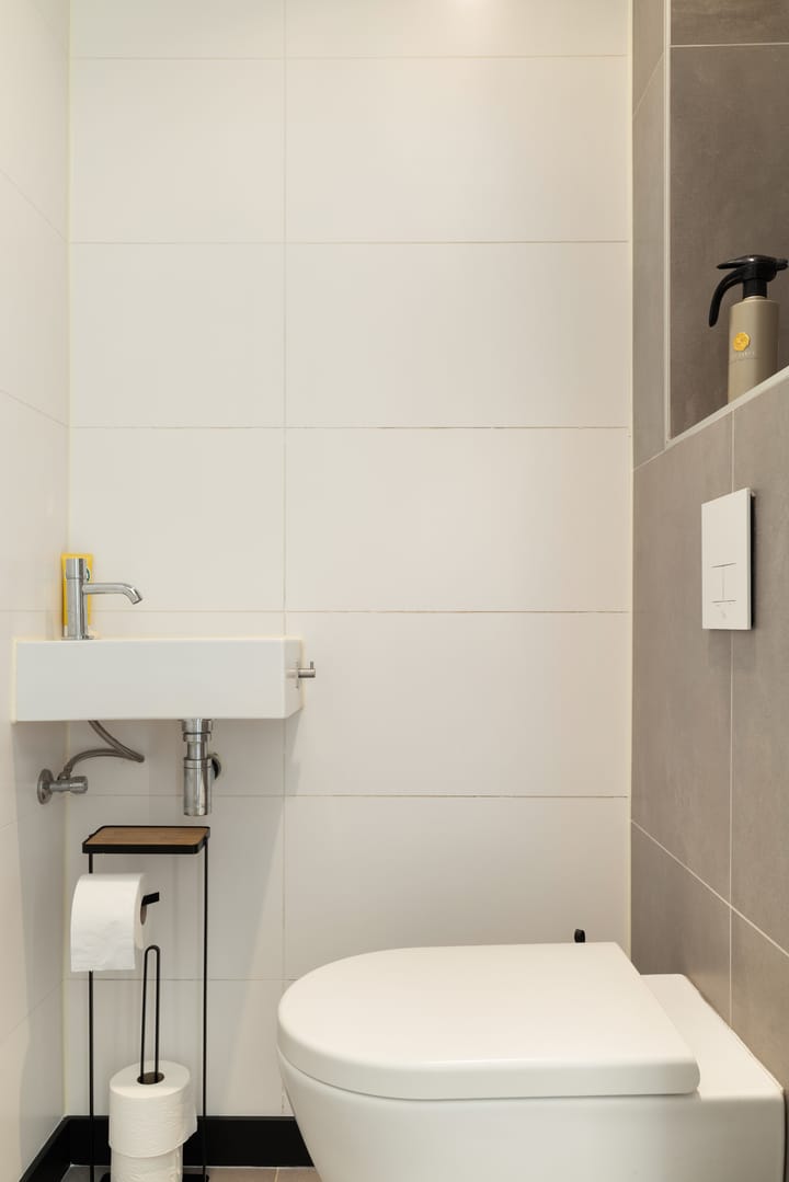 Foto 12 van Luzacstraat 1-H